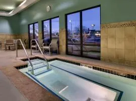 Holiday Inn Express Hotel & Suites Cedar Rapids I-380 at 33rd Avenue by IHG