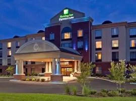 Holiday Inn Express Hotel & Suites Kodak East-Sevierville by IHG
