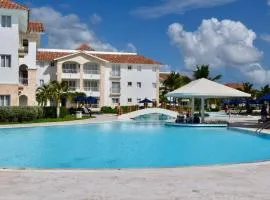 The blue lagoon of the Caribbean Sea. Velero 205.Cadaques Caribe