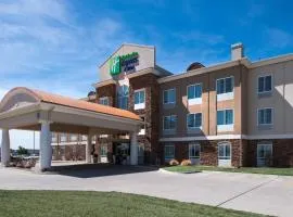 Holiday Inn Express Northwest Maize by IHG