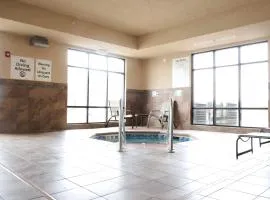 Holiday Inn Express and Suites Urbandale Des Moines by IHG