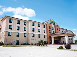 Holiday Inn Express and Suites Urbandale Des Moines, an IHG Hotel، فندق في Urbandale