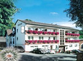 Pension und Fewo Hohe Rhön, cheap hotel in Gersfeld