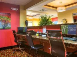 Holiday Inn Express Hotel and Suites Elk City by IHG