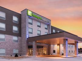 Holiday Inn Express & Suites West Plains Southwest, an IHG Hotel, lemmikloomasõbralik hotell sihtkohas West Plains