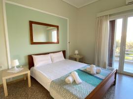 Mpanos Sea Apartment 1, готель у місті Лутра-Ореас-Еленіс