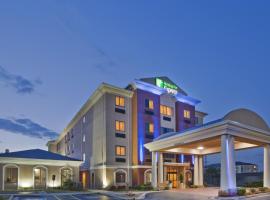 Viesnīca Holiday Inn Express & Suites Midwest City, an IHG Hotel pilsētā Midvesta