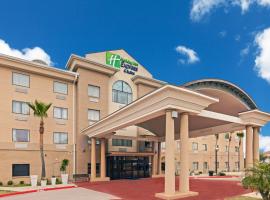 Holiday Inn Express & Suites - Laredo-Event Center Area, an IHG Hotel โรงแรมที่มีจากุซซี่ในลาเรโด
