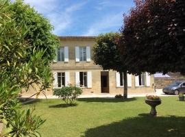 Logis de Villemaurine, hotel v destinaci Saint-Émilion