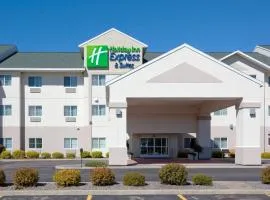 Holiday Inn Express Hotel and Suites Stevens Point, an IHG Hotel