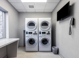 Holiday Inn Express & Suites Jersey City North - Hoboken by IHG, hotelli kohteessa Jersey City