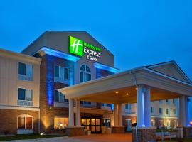 마툰에 위치한 호텔 Holiday Inn Express Hotel & Suites Mattoon, an IHG Hotel