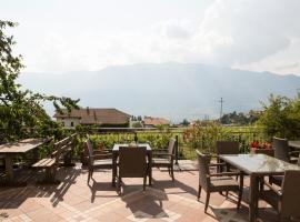 Residence Haus Heinrich, hotel v destinaci Montagna
