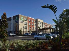 Holiday Inn Express & Suites - Orlando - Southeast, an IHG Hotel, hotel Holiday Inn em Orlando