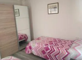 Agradable, luminoso, WIFI, junto al Ayuntamiento