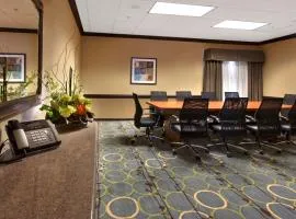 Holiday Inn & Suites Spring - The Woodlands