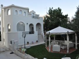 Holiday home Darko - with parking, hotell i Split