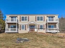 Cozy Catskill Condo - 2 Mi to Windham Mountain Ski, hotel v destinaci Windham