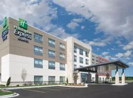 Holiday Inn Express & Suites - Elkhorn - Lake Geneva Area by IHG