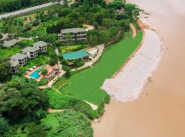 Bansaeo Garden and Resort, hotel with pools in Chiang Saen