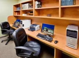 Holiday Inn Hotel & Suites Gateway by IHG