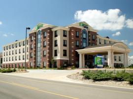 Holiday Inn Express & Suites Marion Northeast, an IHG Hotel, hotel cerca de Aeropuerto de Williamson County Regional - MWA, 