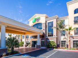 Holiday Inn Express & Suites Eureka by IHG, hotel s vířivkou v destinaci Eureka