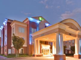 Holiday Inn Express Hotel & Suites Ontario Airport-Mills Mall, an IHG Hotel、ランチョ・クカモンガのホテル