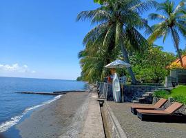 Mojito Beach Villas, hotel with parking in Kubutambahan