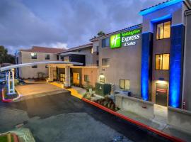 Holiday Inn Express Hotel & Suites Carlsbad Beach, an IHG Hotel, hotelli kohteessa Carlsbad