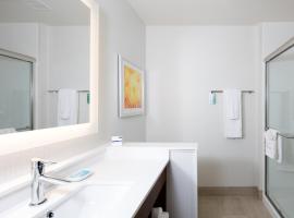 Holiday Inn Express East Peoria - Riverfront by IHG, ξενοδοχείο κοντά στο Περιφερειακό Αεροδρόμιο Greater Peoria - PIA, Πεόρια