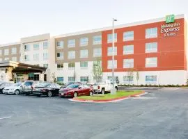 Holiday Inn Express & Suites Russellville, an IHG Hotel