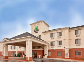 Holiday Inn Express Kansas City Liberty Missouri, an IHG Hotel, hotel near Liberty Hall, Liberty