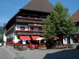 Gasthaus-Krone-Post, pensionat i Simonswald