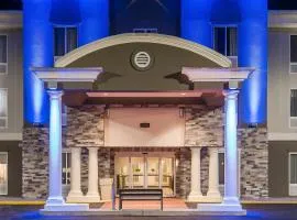 Holiday Inn Express & Suites Philadelphia - Mt Laurel by IHG