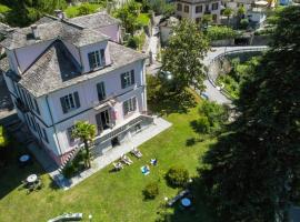 Villa Edera Exclusive Rental, holiday home in Auressio
