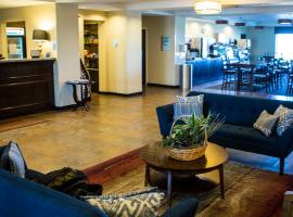 Holiday Inn Express & Suites Malone by IHG, hotel v destinaci Malone