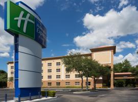 Holiday Inn Express & Suites Plant City by IHG, hotell i nærheten av Zephyrhills Municipal lufthavn - ZPH i Plant City