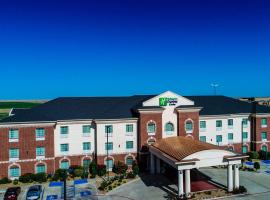 Holiday Inn Express Hotel & Suites Pampa, an IHG Hotel, hotelli kohteessa Pampa