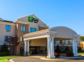 Holiday Inn Express Hotel & Suites Kinston, an IHG Hotel, מלון בקינסטון