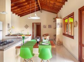 Casa Quero Quero - casa espaçosa nas montanhas de SFX, cottage a São José dos Campos
