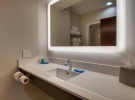 Holiday Inn Express Hotel & Suites Lebanon by IHG, готель у місті Лебанон