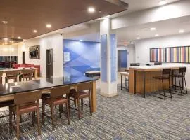 Holiday Inn Express & Suites - Rapid City - Rushmore South by IHG