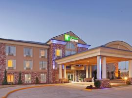Holiday Inn Express Hotels & Suites Mountain Home, an IHG Hotel, ξενοδοχείο με πάρκινγκ σε Mountain Home
