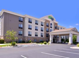 Holiday Inn Express & Suites Selma by IHG, hotel v destinaci Selma