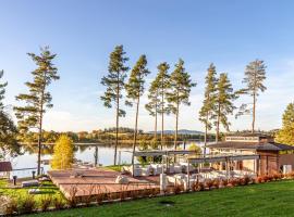 Lipno - Lakeside Village - Větrník, hotell i Frymburk