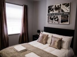 Inspired Stays- Close to City Centre- Sleeps up to 8, casa vacacional en Stoke-on-Trent