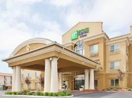 Holiday Inn Express & Suites Salinas, an IHG Hotel