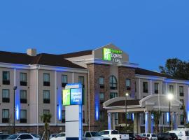 Holiday Inn Express and Suites Houston North - IAH Area, an IHG Hotel, hotel perto de Lower Westheimer Shopping District, Houston