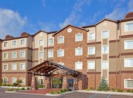 Staybridge Suites Elkhart North, an IHG Hotel, hotel em Elkhart